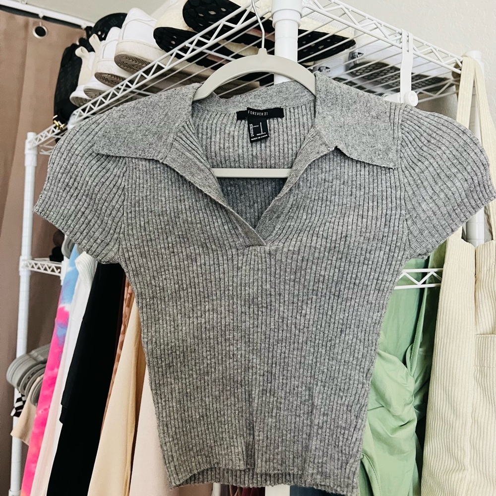 thick, gray cropped sweater